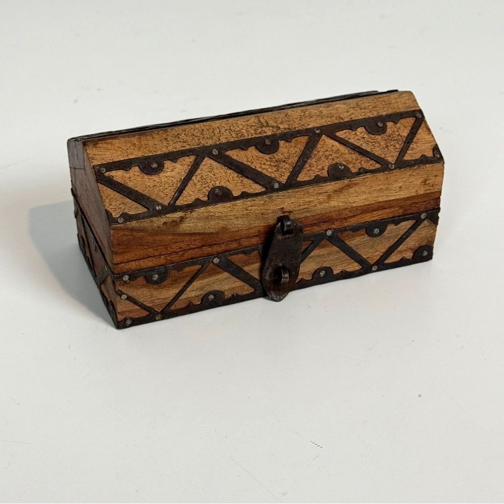 Vintage Wood Metal Small Trinket Box Hinged Lid
